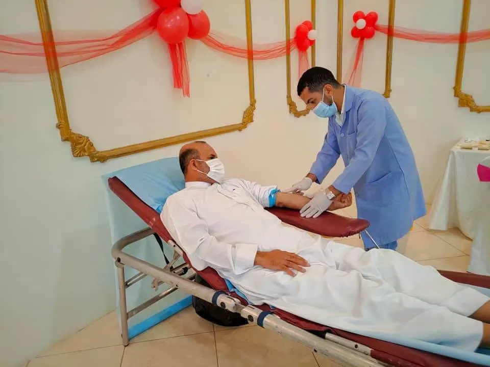 في الأوجام.. ٣٩٦ متبرعاً يدعمون «إمام الحياة» بدمهم