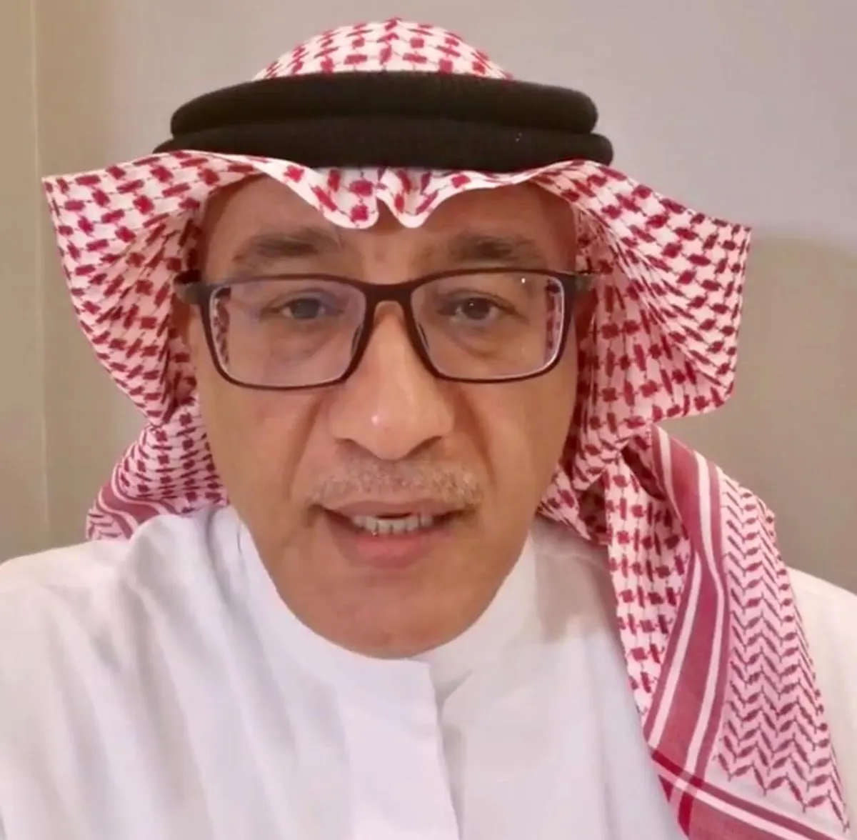 من صفوى.. د. آل سيف لـ الجمعيات والتنميات والشركات والآباء: اصقلوا شبابنا بوظائف جزئية أو صيفية