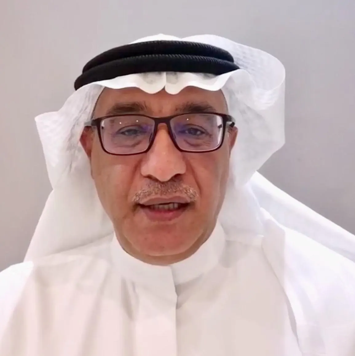 من صفوى.. آل سيف: قلل من مصروفاتك 20% للتخلص من الديون.. فـ70% منها يذهب لغير الأساسيات