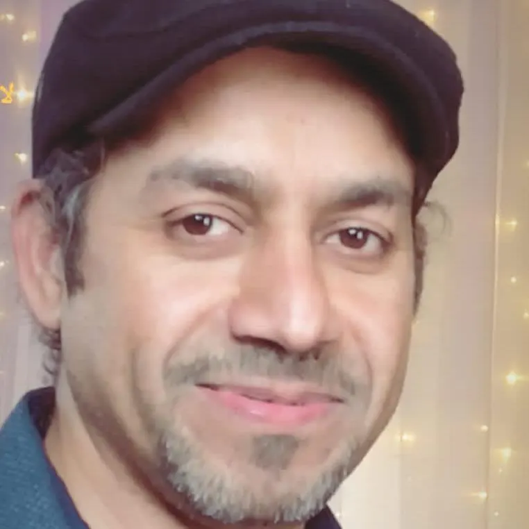 ويسرق الوحي