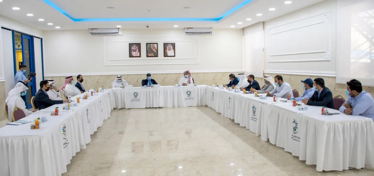 مدير عام الإدارة العامة للتدريب التقني والمهني بالشرقية يتفقد تقنية القطيف