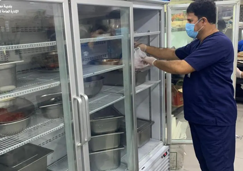 الكمامة تواصل إغلاقها لمطاعم وبوفيهات القديح