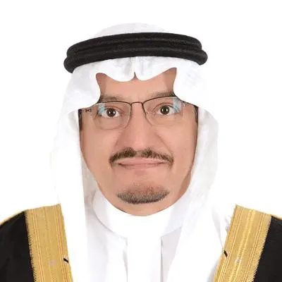 بث مباشر الواحدة ظهرًا على «القطيف اليوم».. وزير التعليم يكشف عن تحديثات كبرى على خطة العام الدراسي.. شاهد