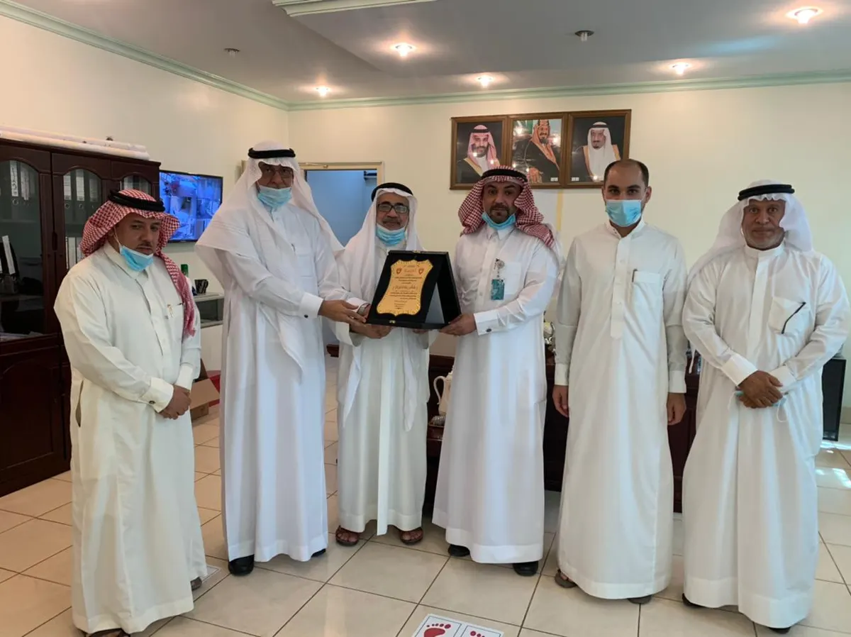 في القديح.. الأهالي يضعون احتياجات البلدة على طاولة رئيس البلدية