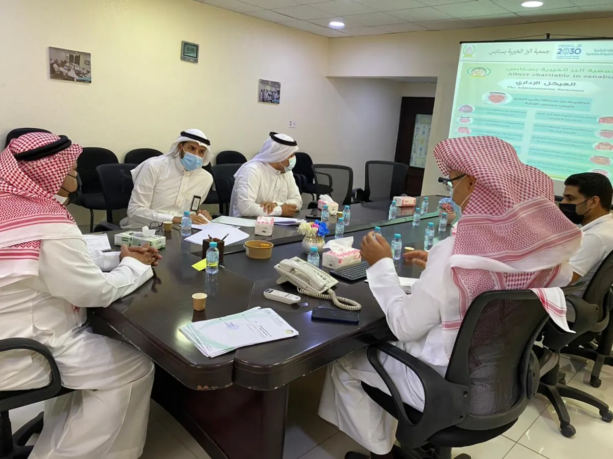 مركز التنمية يتفقد سير العمل في «بر سنابس»