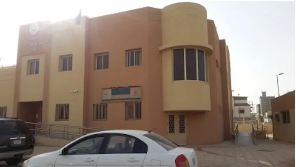 في الجش.. إغلاق مركز الرعاية الصحية وتحويل المراجعين للملاحة وأم الحمام