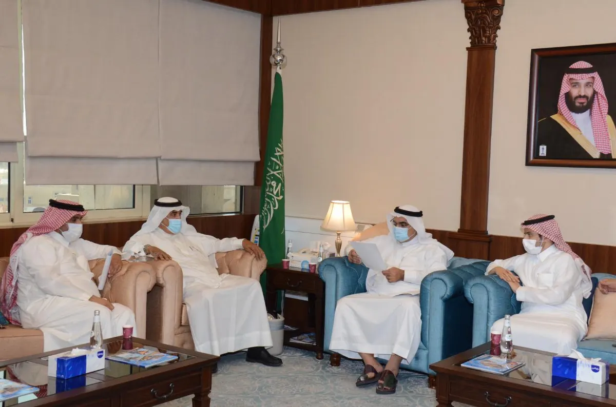 خلال لقائه بأهالي بلدة أبو معن.. أمين الشرقية يناقش المشاريع التنموية فيها