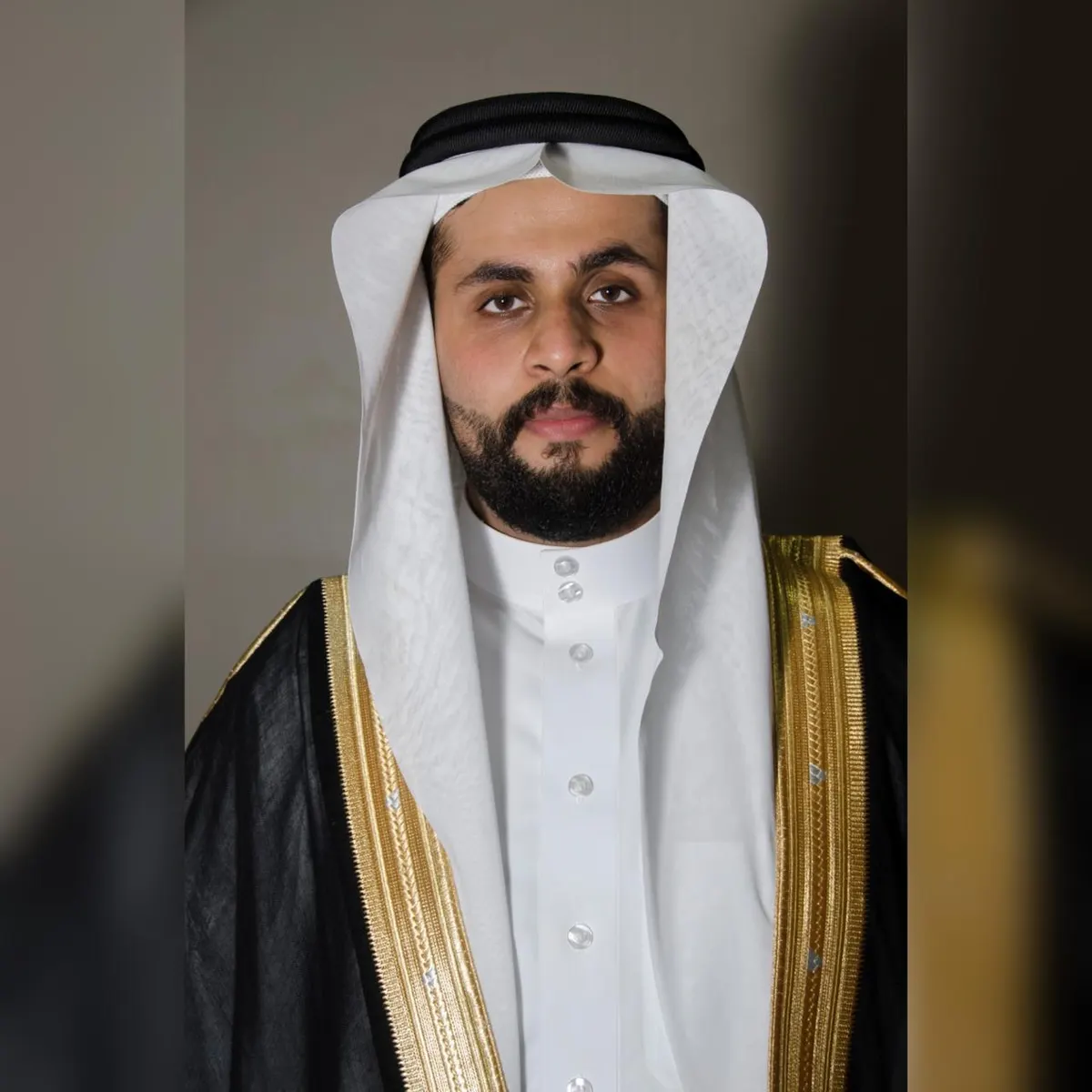 صفوى - تاروت.. القفص الذهبي يجمع عائلتي «الصادق» و«الصغير»