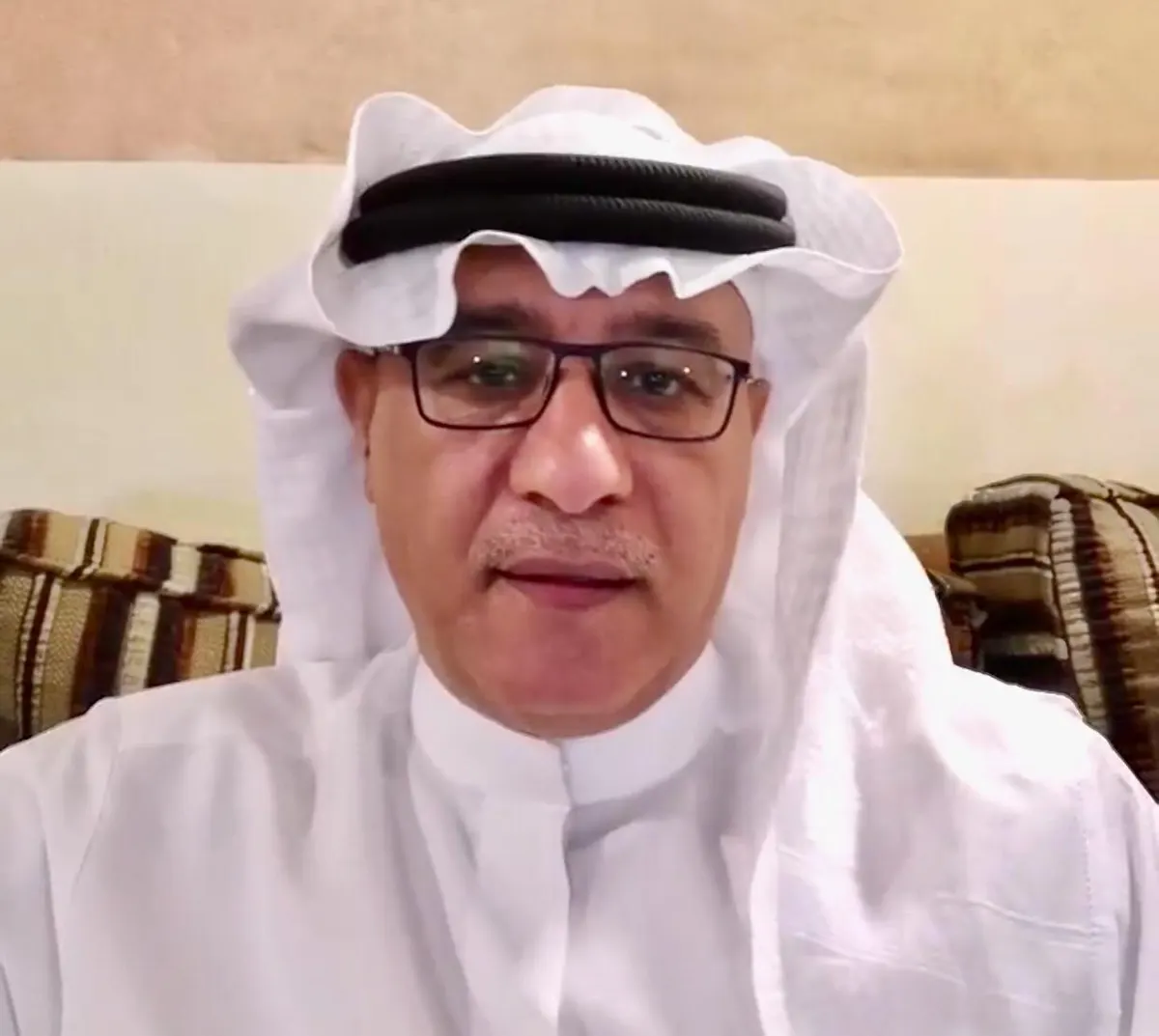المحلل الاقتصادي آل سيف: تعلموا التداول الآلي بطريقة صحيحة وآمنة.. وتداولوا مع من لا ينصب