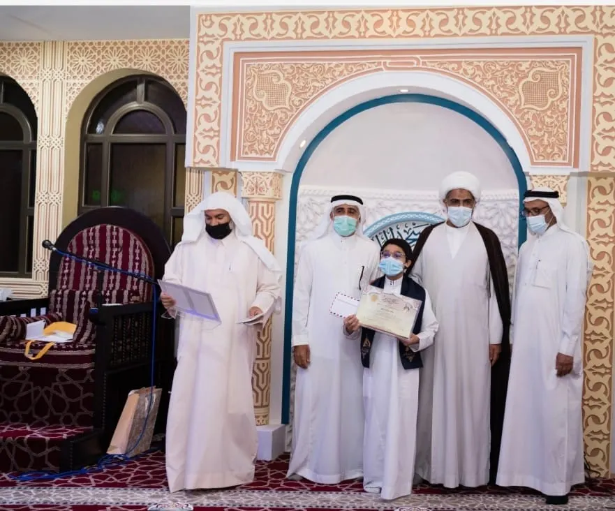 بالأسماء.. مركز القرآن الكريم بأم الحمام يُكرّم الخريجين والفائزين لعام ١٤٤٢هـ
