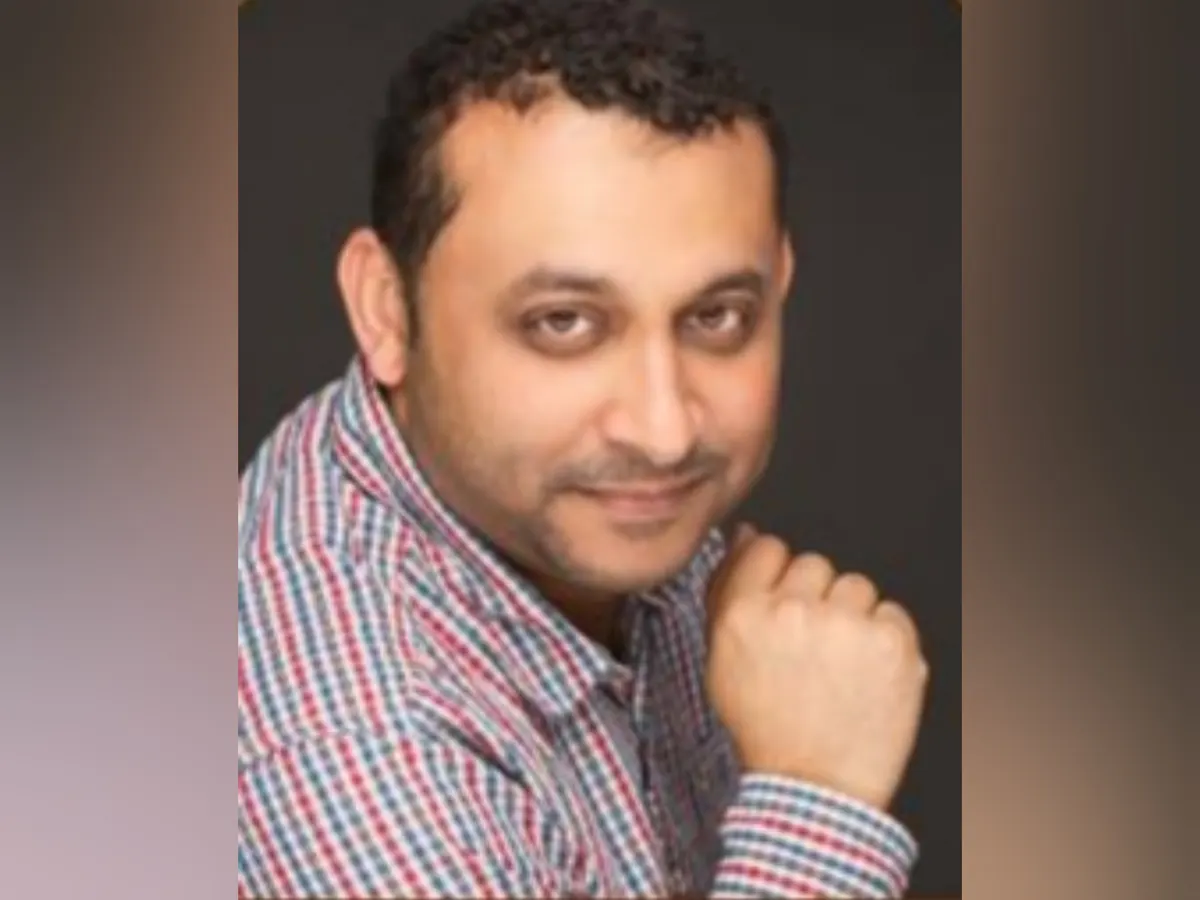 في ضيافة ألق الخويلدية.. الفوتوغرافي عباس الخميس يضع النقطة الأولى لدخول عالم التصوير