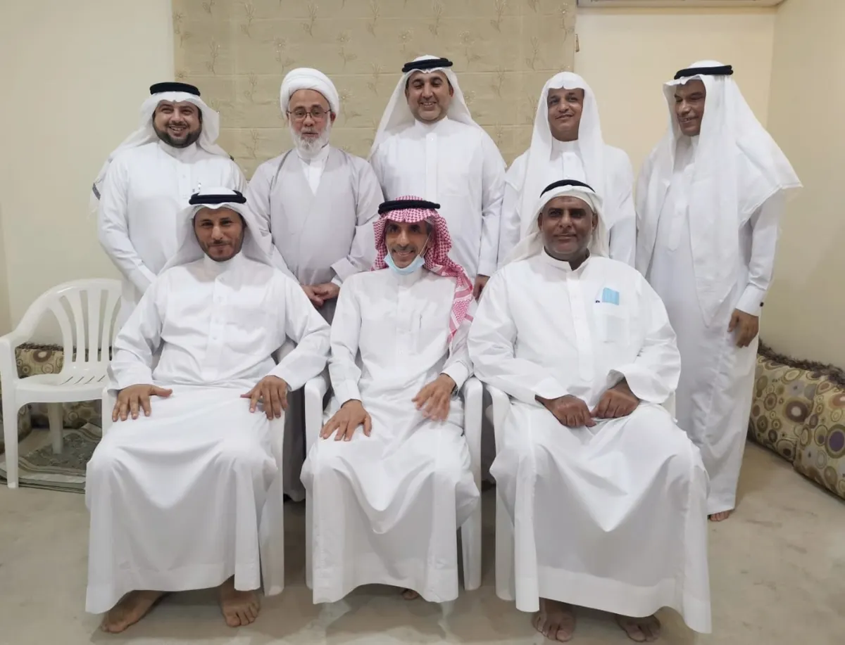 تعريفًا بأنشطة الجمعية وإنجازاتها.. إدارة «خيرية أم الحمام» تزور «سماحة الشيخ غازي الشبيب»