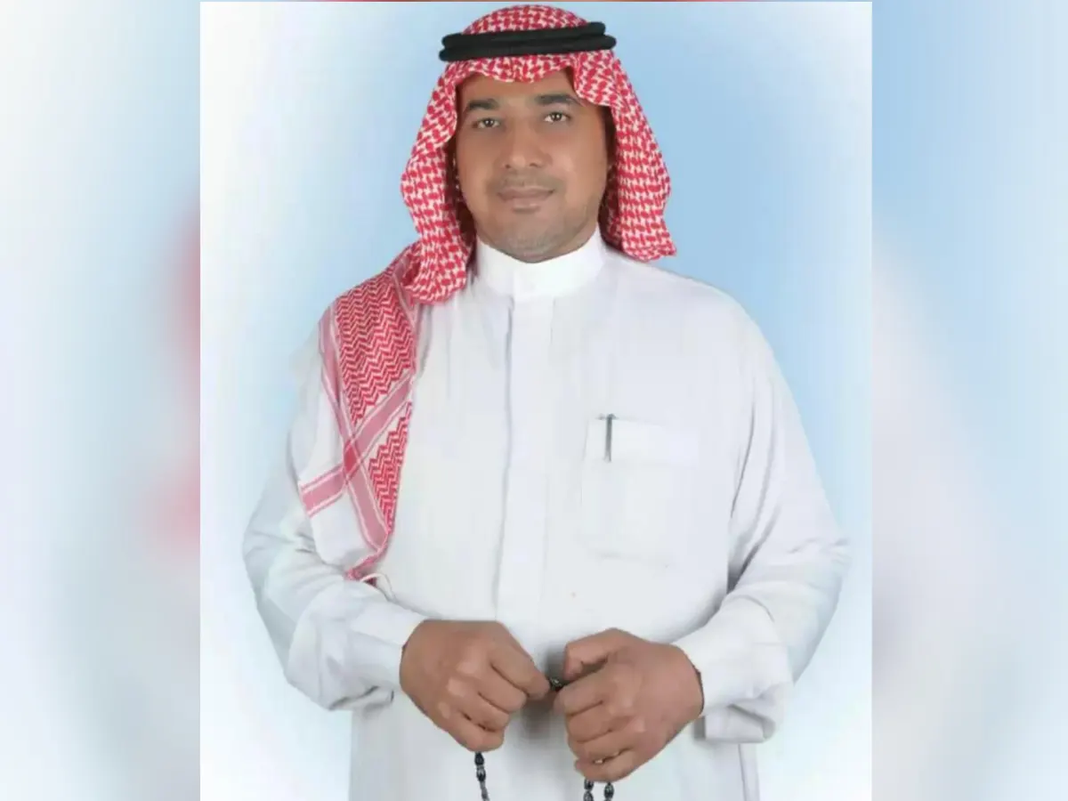 من التوبي.. لمشاركته في إنتاج عسل المانجروف.. البيئة والمياه والزراعة تكرم «صالح الميلاد»