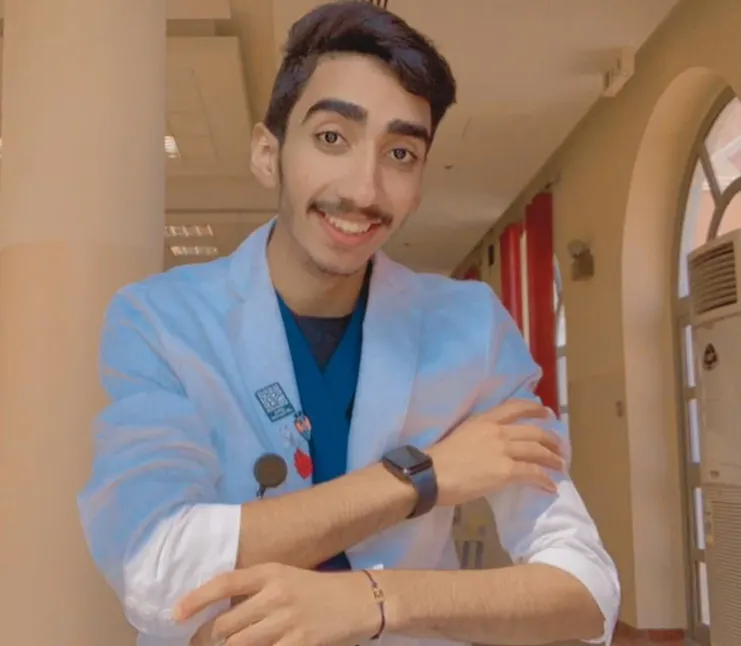من تاروت.. مستشفى الأمير محمد بن فهد يكرّم «هادي المشور»