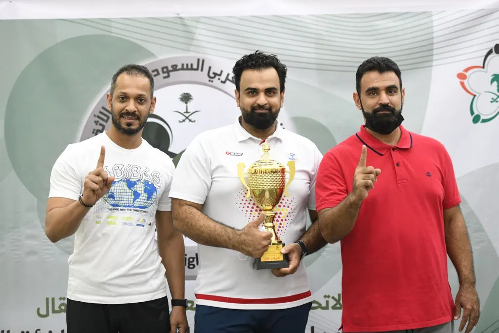 بـ ٧٦٤ نقطة.. أثقال الترجي ينتزع كأس بطولة المملكة لـ الكبار