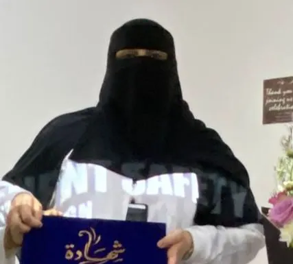 من القطيف.. مركزي القطيف يكرم «معصومة المخرق»