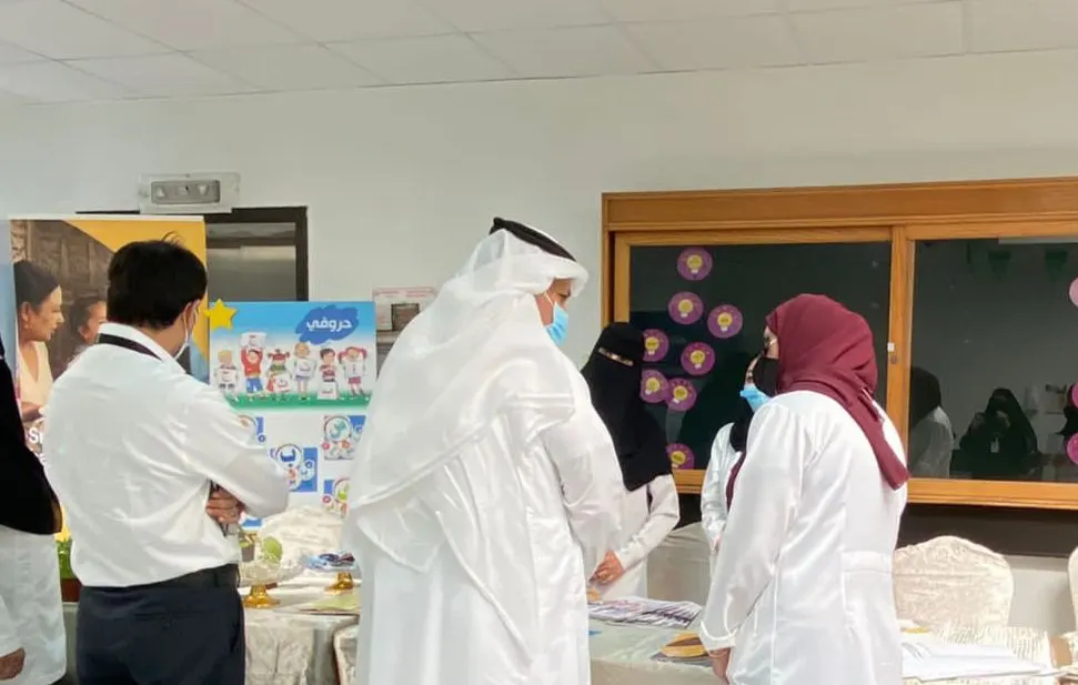 بيان الزاهر: التأتأة قد تصيب الكبار.. والطلاق وولادة طفل جديد من أسبابها عند الصغار