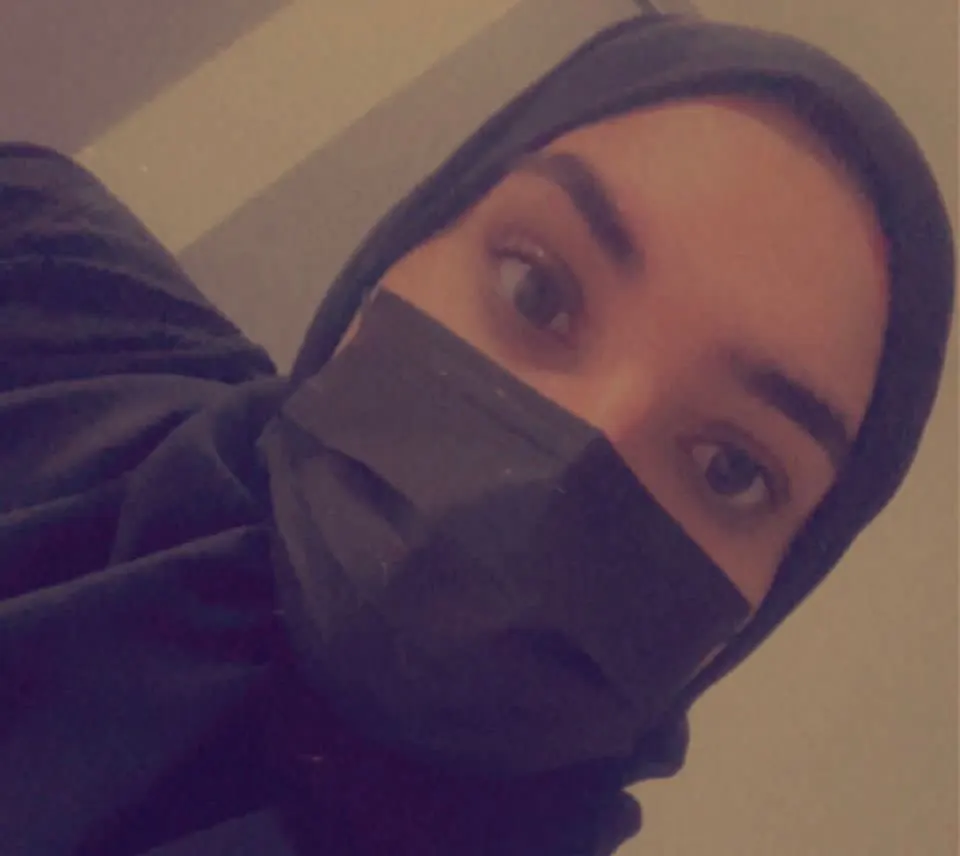 من القطيف.. نظير جهودها في مركز اللقاحات.. مستشفى الأمير محمد بن فهد يكرّم «نبأ العلوان»