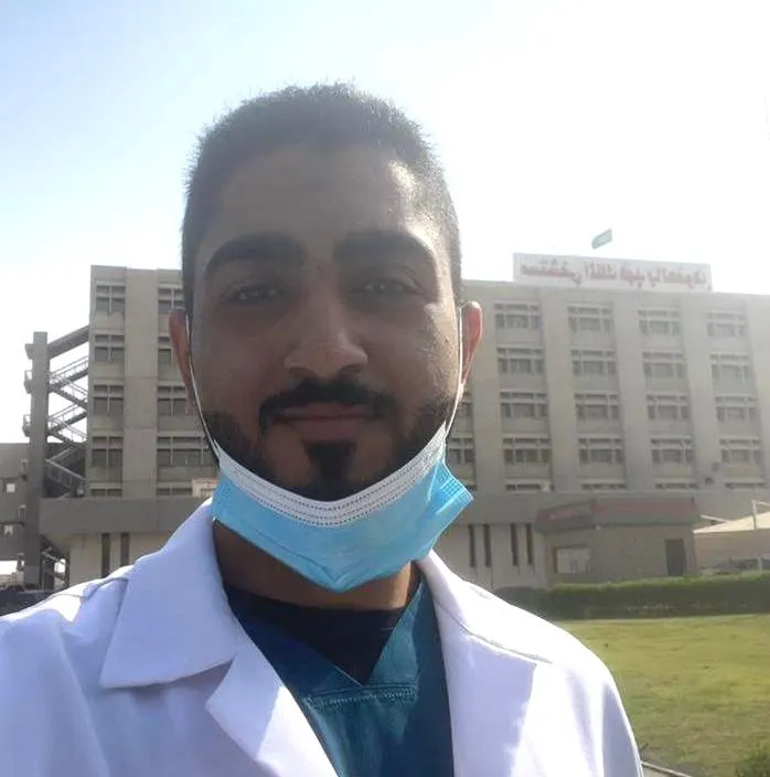 من الخويلدية.. جامعة وارسو الطبية في بولندا تمنح «عبدالله المحروس» درجة البكالوريوس
