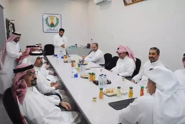 في اجتماع تشاوري بين الجمعيتين.. خيرية العوامية في ضيافة صفا صفوى