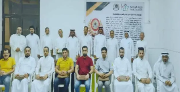 في الجارودية.. مصافحة ترحيب ونقاش وتكريم.. بأول لقاء جمع مجلس «المحيط» وأعضاء شرفه.. تعرف على الأسماء