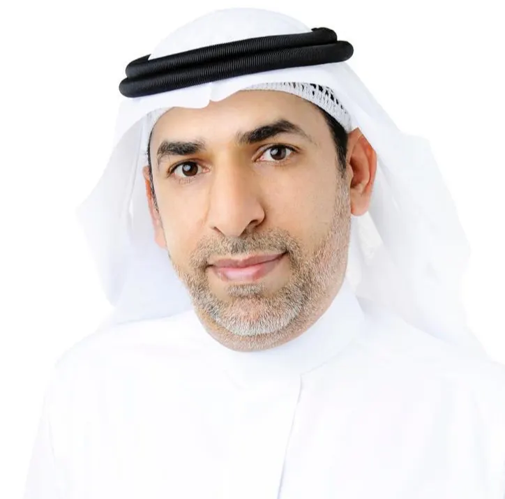 من العوامية.. في 220 صفحة.. عبدالعزيز آل زايد يسكب أكوابه في التأليف لـ قراءة ألف كتاب