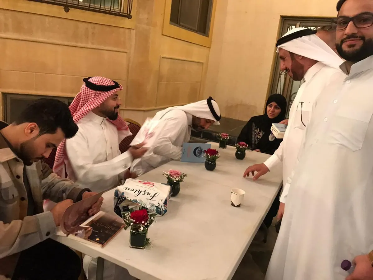 بنكهة نقدية في منتدى الخط الثقافي.. القطيف تتنفس شعرًا بتوقيع ٥ شعراء لإصداراتهم
