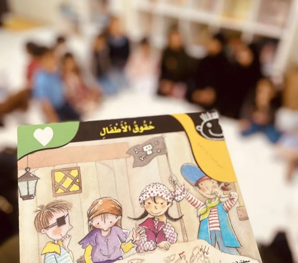 في التوبي.. «الحكواتي» و«الرسم» و«البيئة» و«التثقيف» تحتفي بيوم الطفل العالمي
