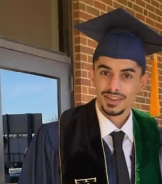 من القطيف.. جامعة وسط أوكلاهوما تمنح «ماجد الغانم» بكالوريوس هندسة كهربائية