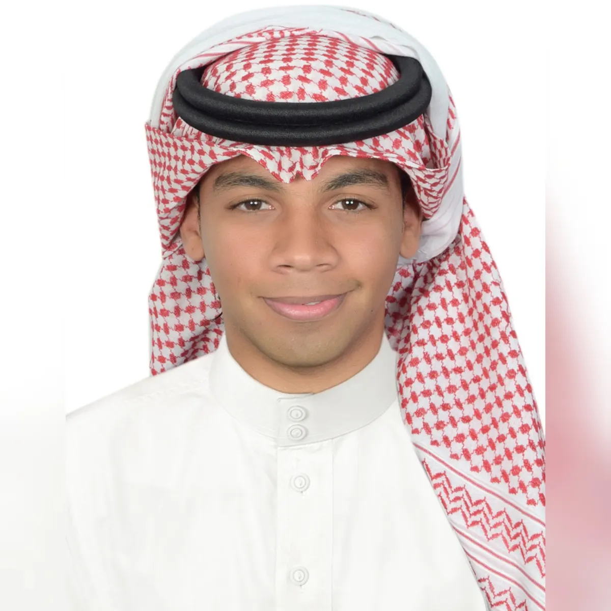 هو لم يمتْ.. هو بالقلب ينبضُ!