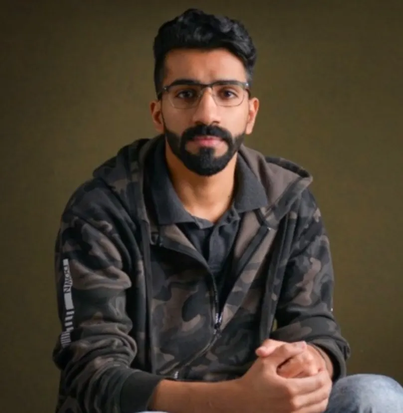 من القديح.. قبل أن تغمض 2021 جفنها.. ريان العلوي يضاعف رصيد أعماله القرآنية لـ10 بـ﴿فَتَبَسَّمَ ضَاحِكًا مِّن قَوْلِهَا﴾