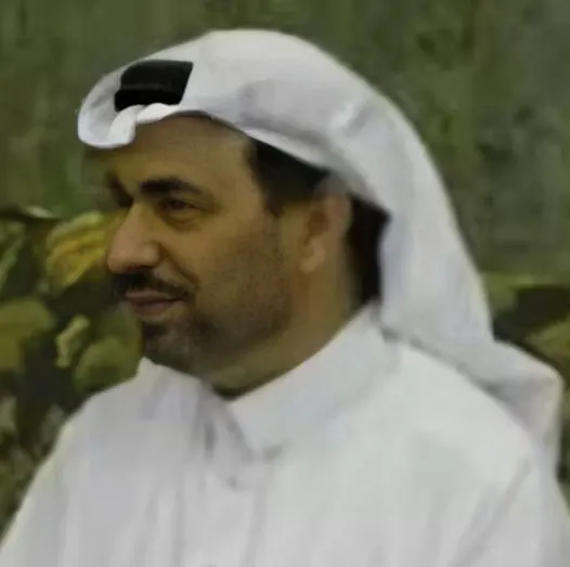 من العوامية.. الحاج «علي المفتاح» على السرير الأبيض