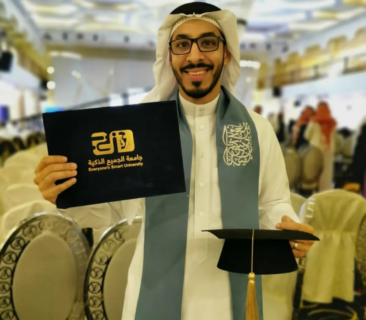 من القديح.. جامعة الجميع الذكية تمنح «محمد البندري» ماجستير إدارة المشاريع