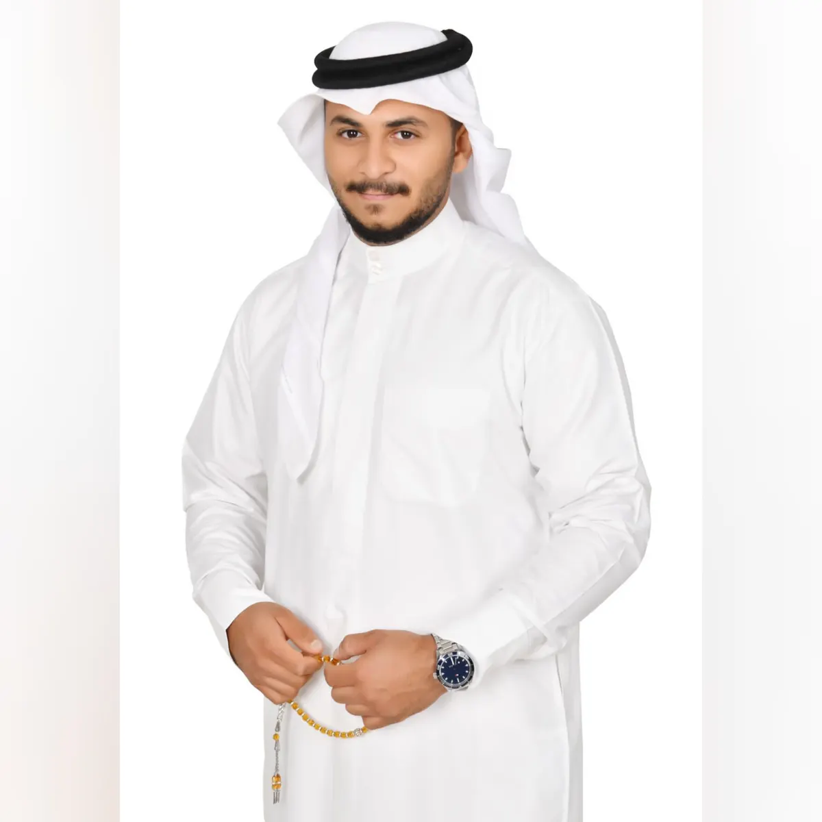 في سنابس.. «حبيب» يحتفي بعقد قرانه على «المحل»
