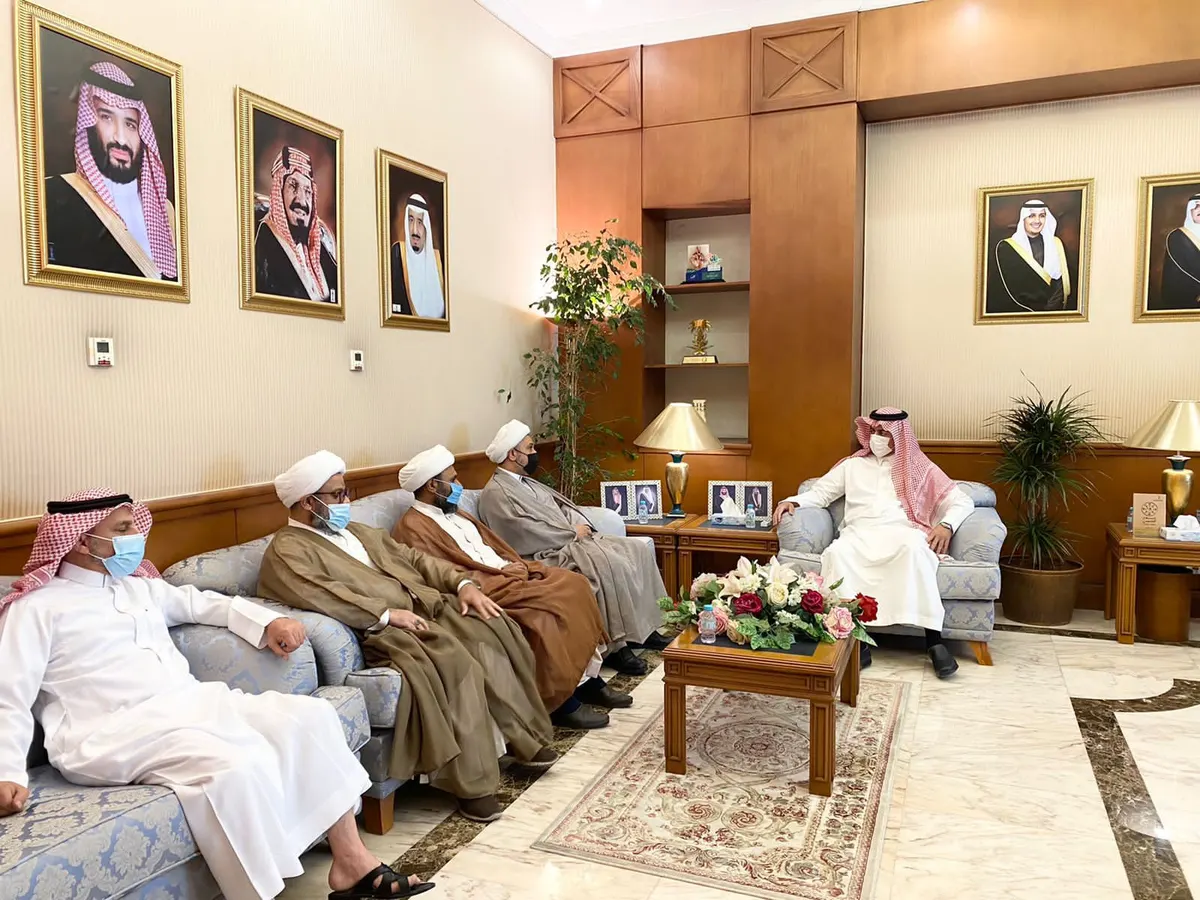 الخريف يلتقي قضاة دائرة الأوقاف والمواريث وهيئة التدقيق الجدد بالقطيف.. بمناسبة تعيينهم