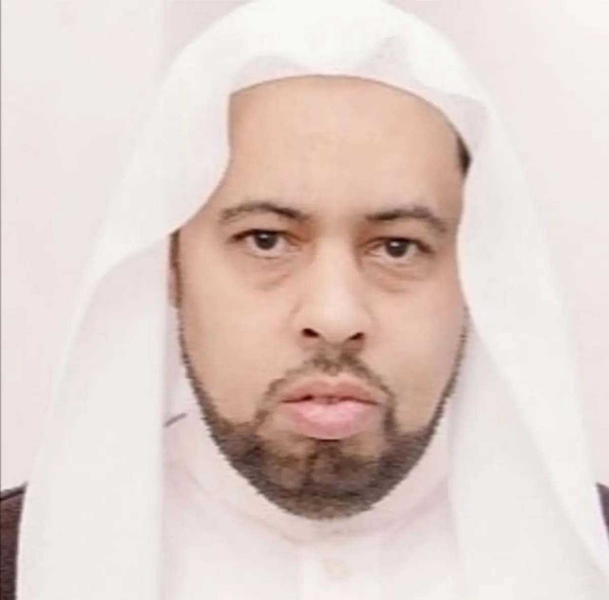 من الجارودية.. تعليم القطيف يكرّم منسق مشروع تحدي القراءة العربي للعام 2022 «حسين المعلم»