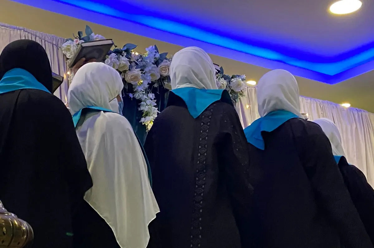 بالأسماء.. بعد توقف عامين دار القرآن تحتفي بتخريج 158 طالبة