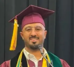 من القطيف.. جامعة أريزونا تمنح «منتظر المطوع» البكالوريوس في إدارة سلاسل الإمداد والتوريد مع مرتبة الشرف