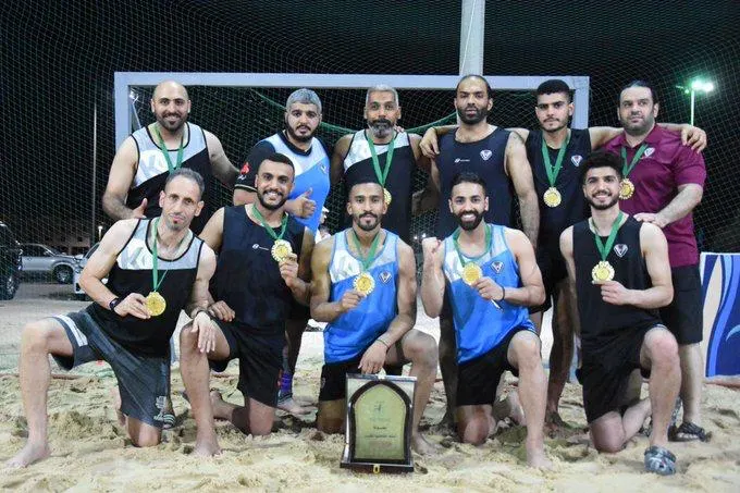 من صفوى.. «الصفا» يتوّج بلقب بطولة المملكة لكرة اليد الشاطئية للكبار