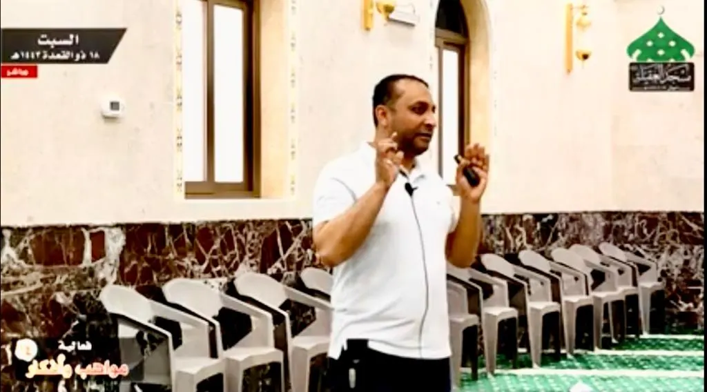 في الجش.. بـ محاضرة قادها الفوتوغرافي عباس الخميس.. 120 ناشئًا يتدربون على إبداع التصوير بالجوال