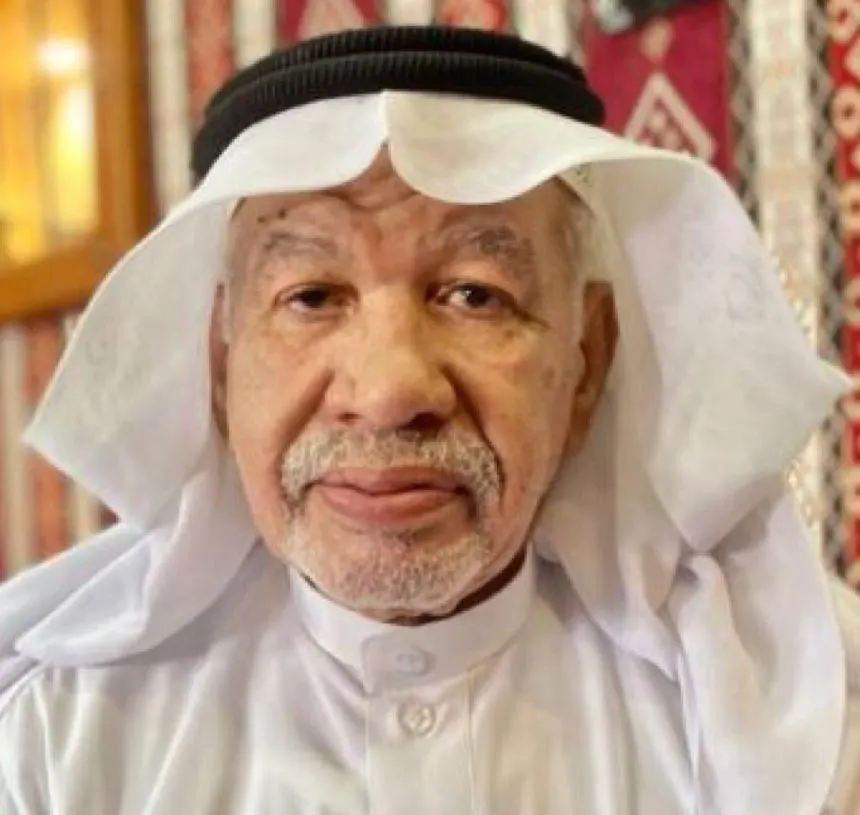الحاج منصور الكبيش حاضر في قلب سيهات.. الاثنين وقف مكرِّمًا ومكرَّمًا.. والسبت غادر محبيه مُشيّعًا