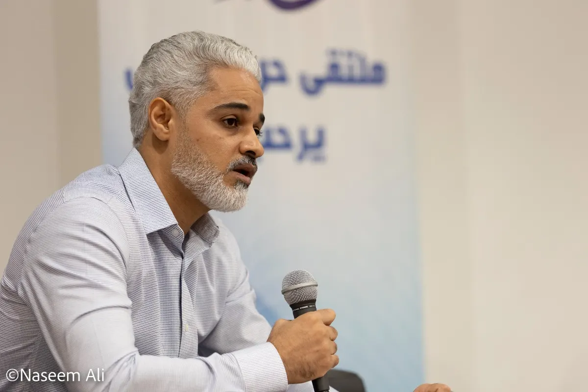 في القطيف.. بـ 35 نصًا شعريًا.. فاضل الجابر «مرتبكًا في هامش النصل»