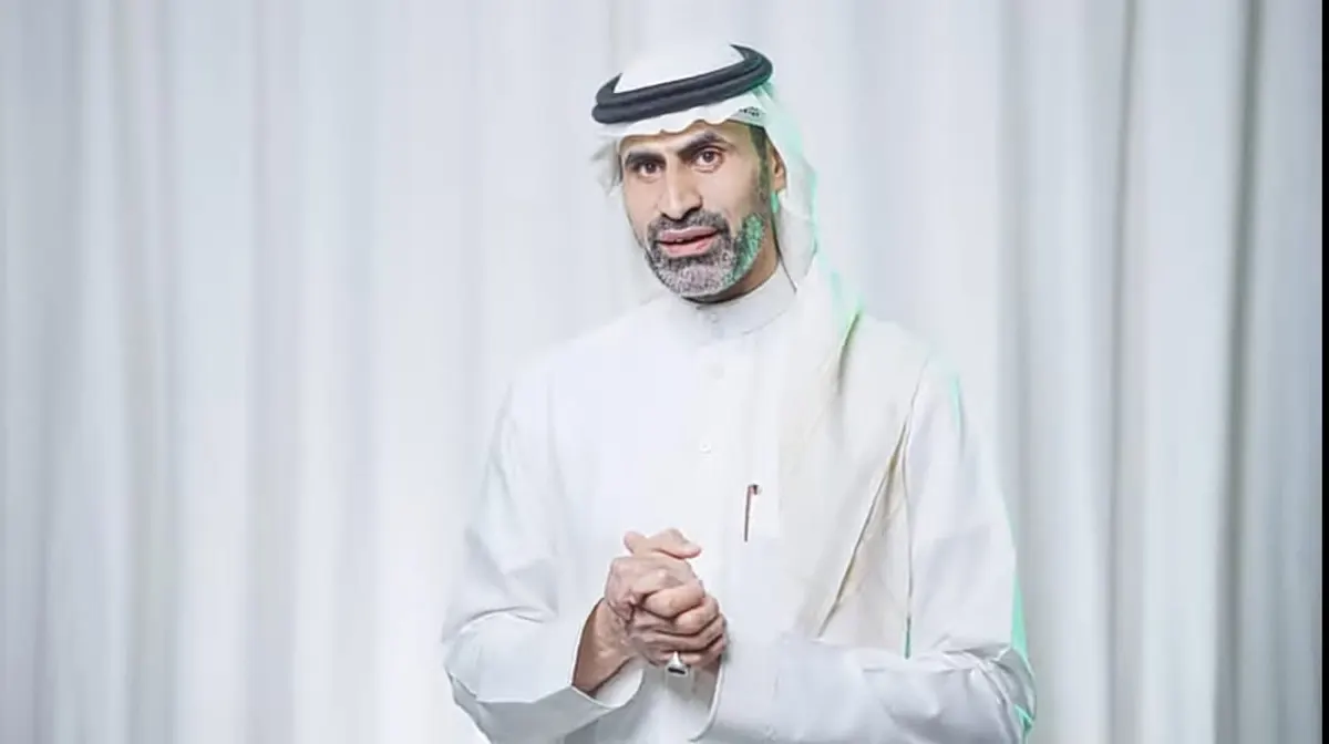 من سيهات.. مبارزًا الشعراء للمرة الثانية.. الشاعر علي جعفر يمدح أمير المؤمنين(ع) بـ لا نقاط