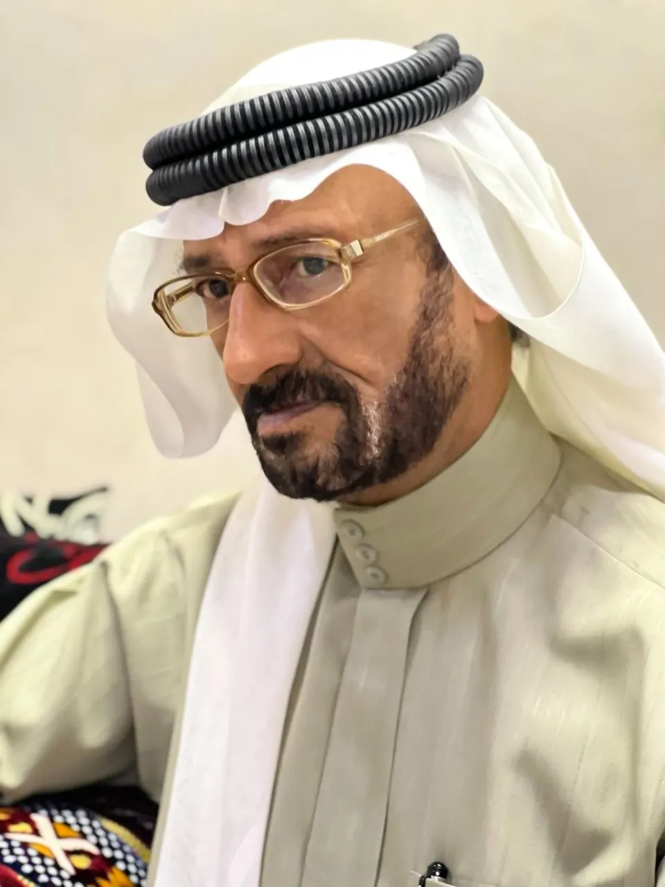 دلال أم دلع؟