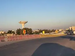بطول 5 كيلو.. تحسين طريق الخدمة بين تقاطعي «الجش - الأوجام»