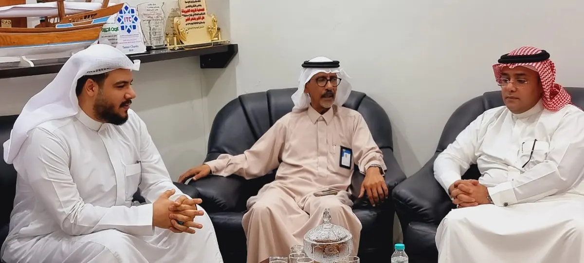 في جزيرة تاروت.. بنك التنمية الاجتماعية يطلع على برامج وأنشطة الجمعية