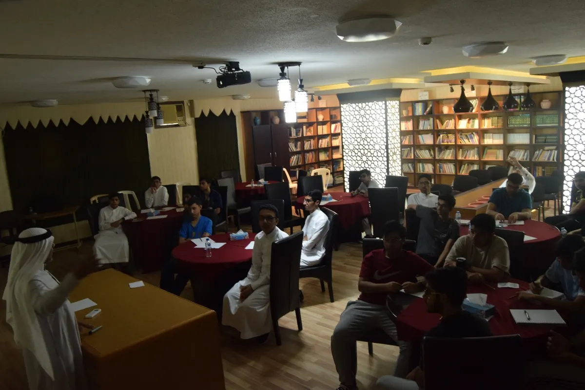 مساعد مدير مكتب تعليم القطيف يدشن برنامج «معاً للمستقبل»