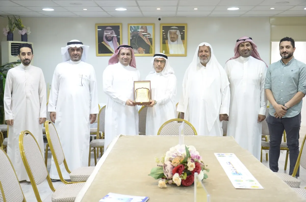 لتحقيقها المركز الخامس.. فرع خيرية أم الحمام يهنئ جمعية التنمية بحلة محيش