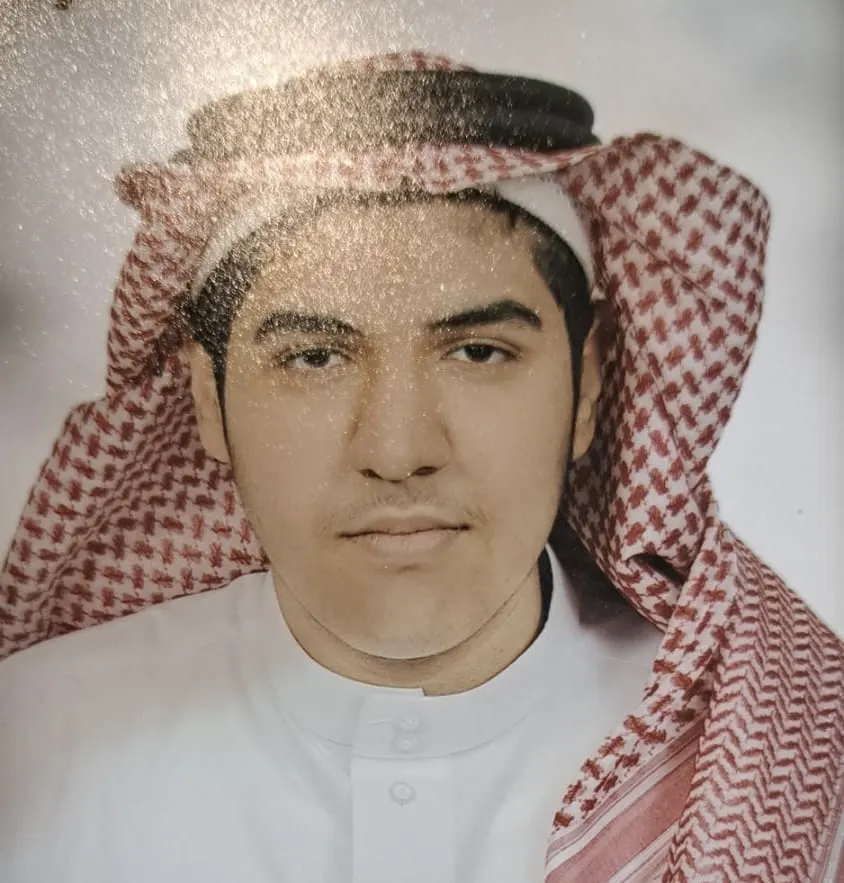 من جزيرة تاروت.. تعليم الرياض يرشح الطالب علي منير المعلم لتمثيل المملكة في جائزة حمدان بن راشد الدولية