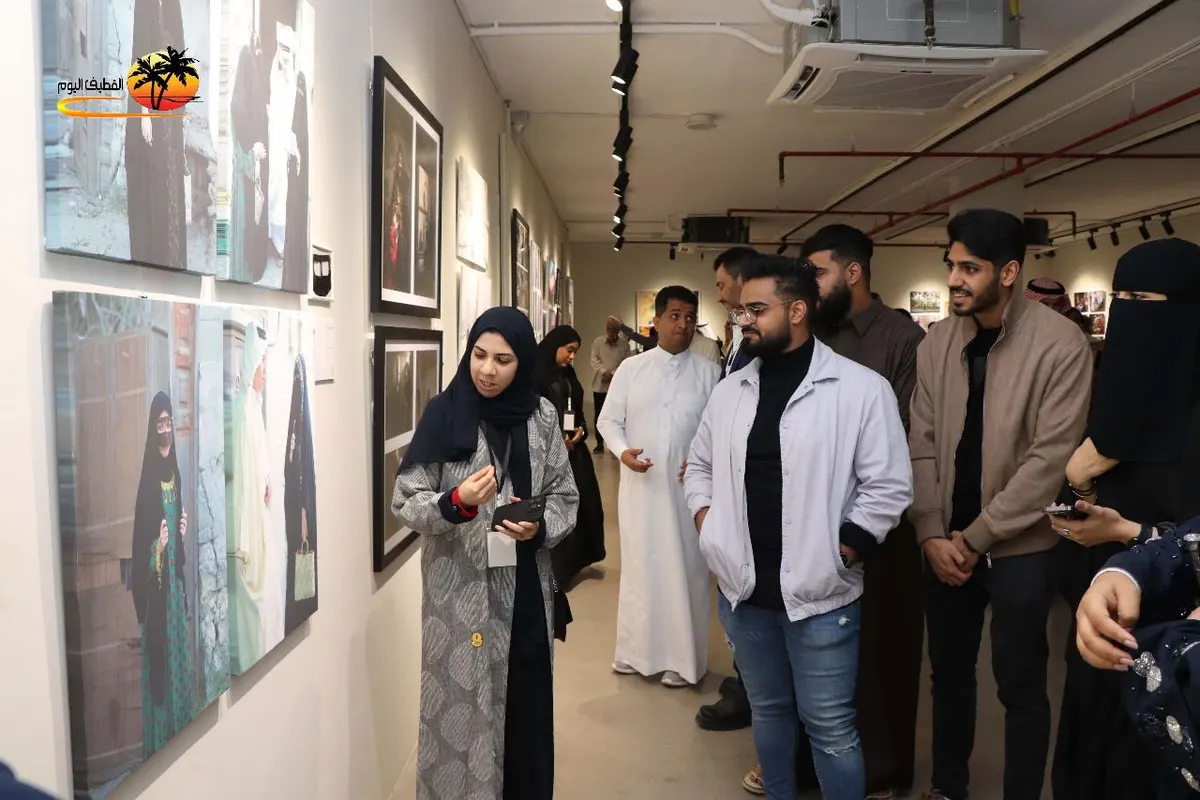 في القطيف.. «مساحة فنية» تحتضن 138 انعكاسًا لكاميرات 36 فوتوغرافيًا.. صور
